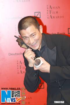 “芭蕾之春”抵制伴奏带经典剧全用现场伴奏
